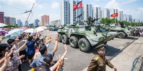 레드코리아 한국: 디지털 혁명과 전통의 조화